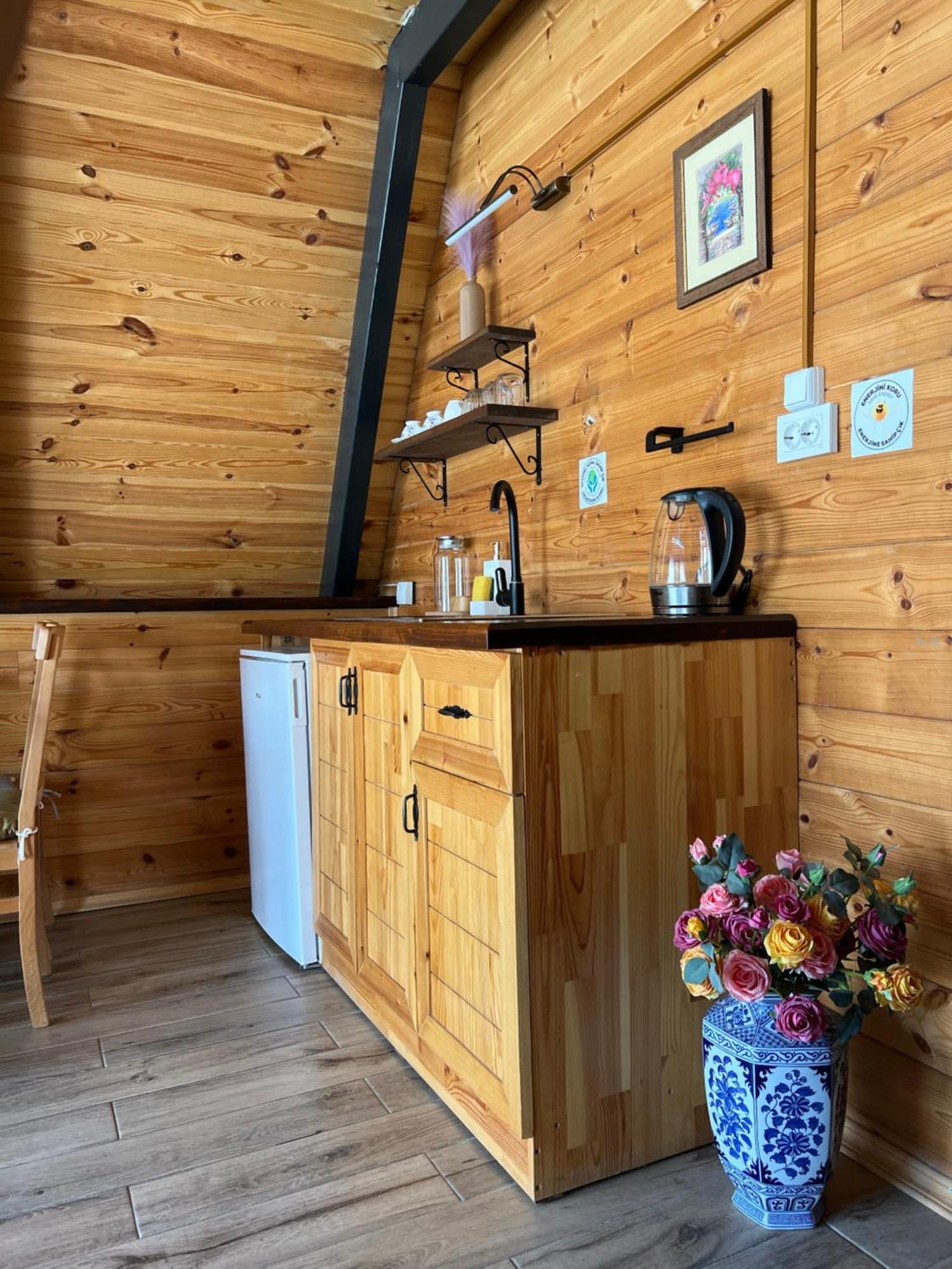Teona Kartepe Bungalov Esterno foto